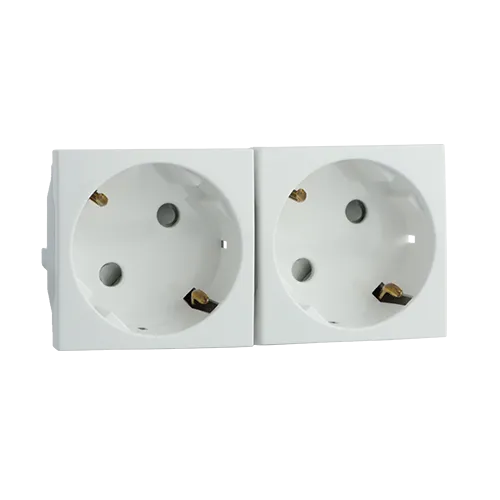 PRISE DOUBLE COURANT SCHUKO A/PROT - 4 MOD BL