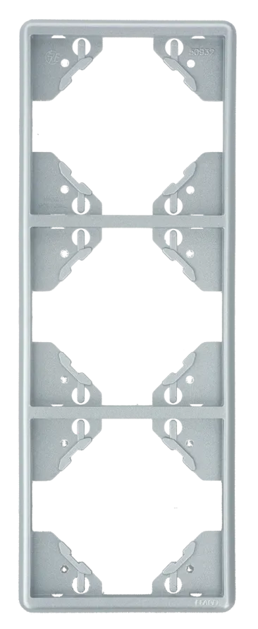 Triple Vertical Frame